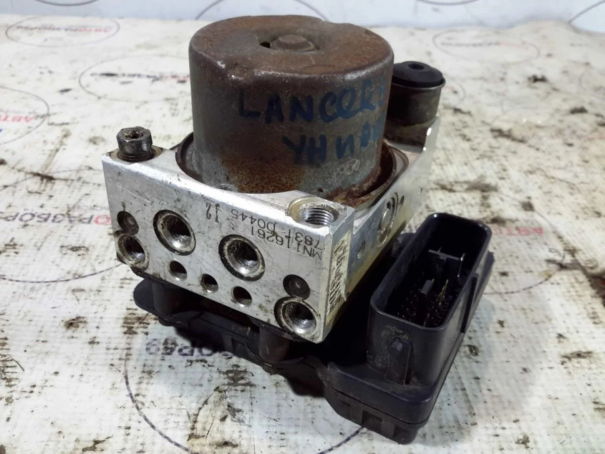 Блок ABS Mitsubishi Lancer IX (2000—2007)