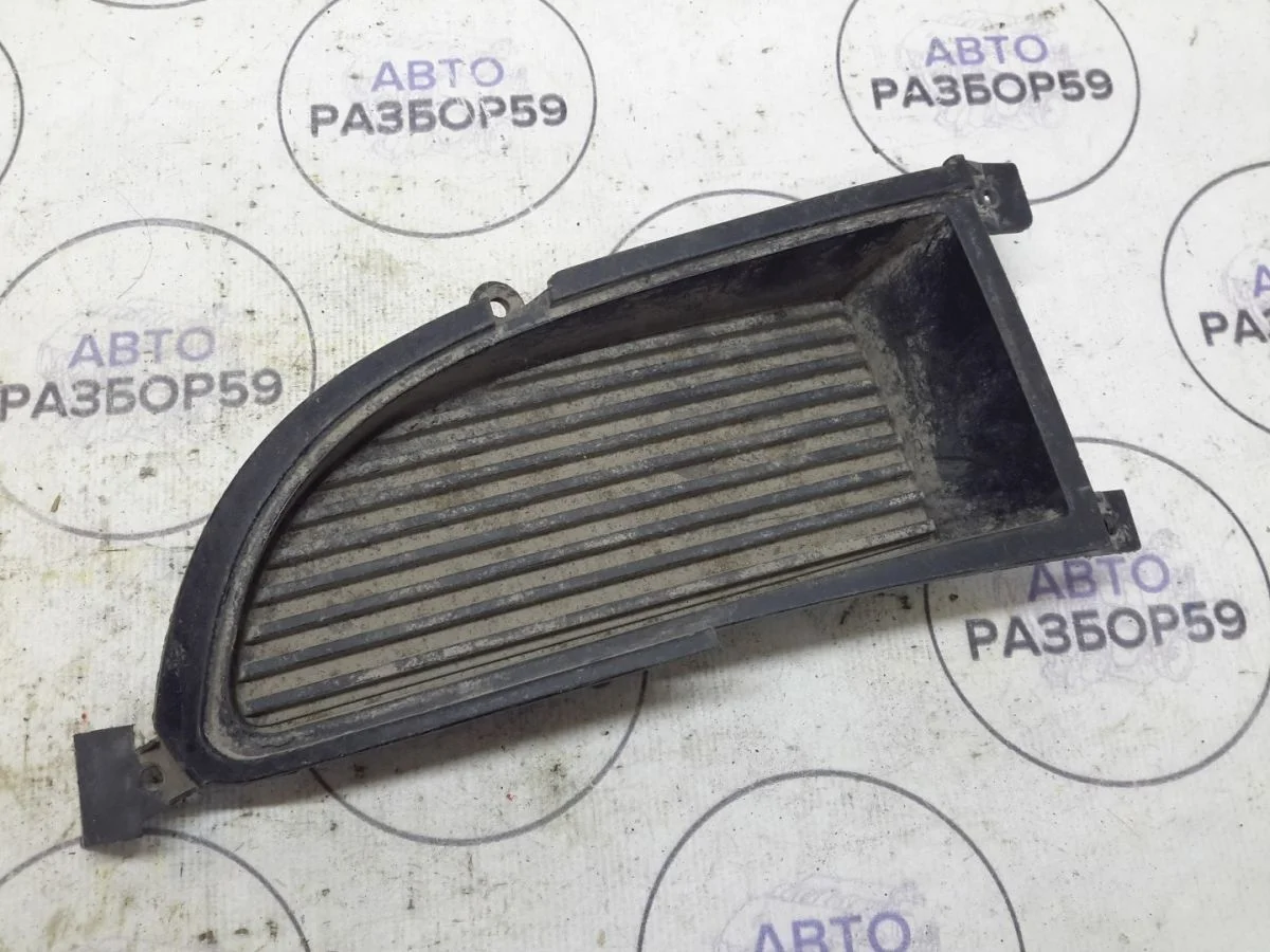 Накладка переднего бампера Mitsubishi Lancer IX (2000—2007)