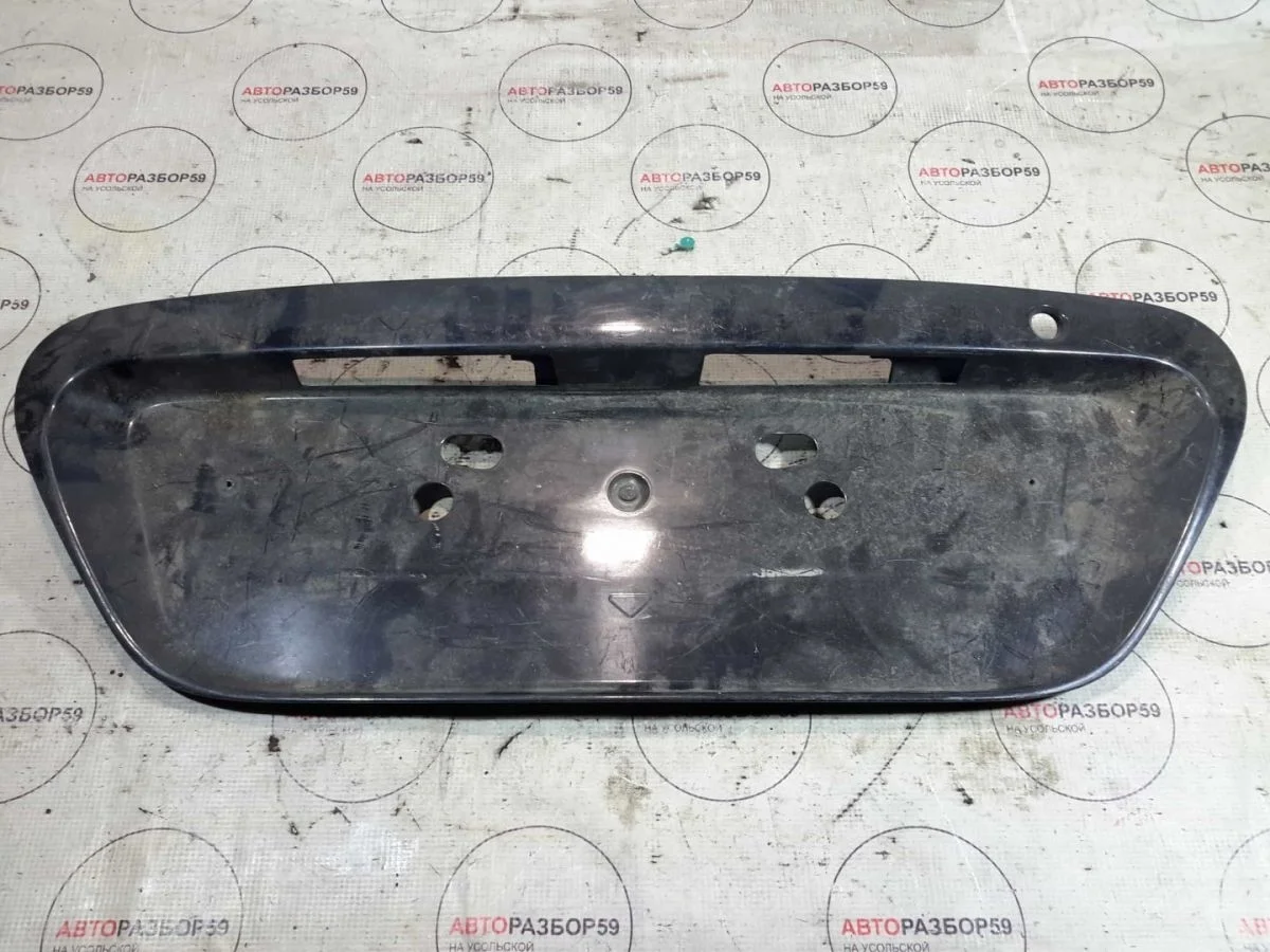 Накладка крышки багажника Mitsubishi Lancer IX (2000—2007)