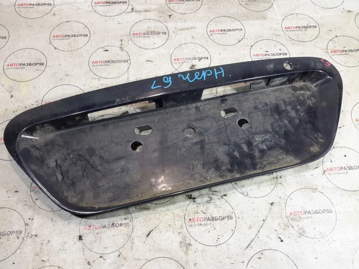 Накладка крышки багажника Mitsubishi Lancer IX (2000—2007)