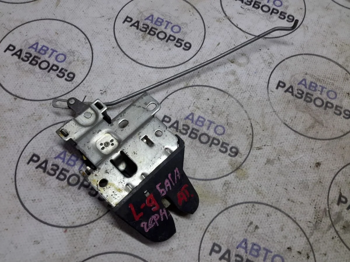 Замок багажника Mitsubishi Lancer IX (2000—2007)