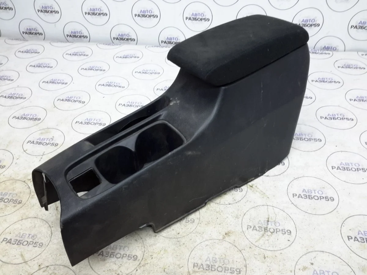 Подлокотник Mitsubishi Lancer IX (2000—2007)