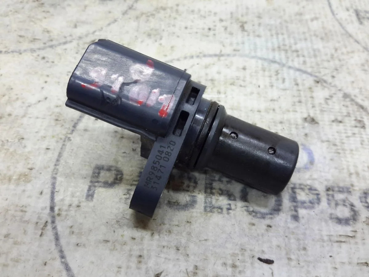 Датчик распредвала Mitsubishi Lancer X (2007—2010)