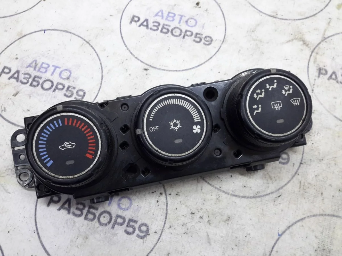 Блок управления отопителем Mitsubishi Lancer X (2007—2010)