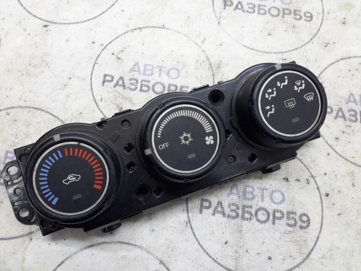 Блок управления отопителем Mitsubishi Lancer X (2007—2010)