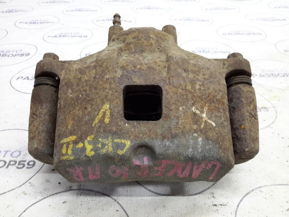 Суппорт передний правый Mitsubishi Lancer X (2007—2010)