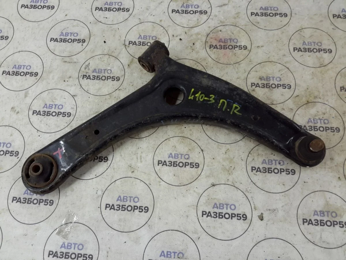 Рычаг передний правый Mitsubishi Lancer X (2007—2010)