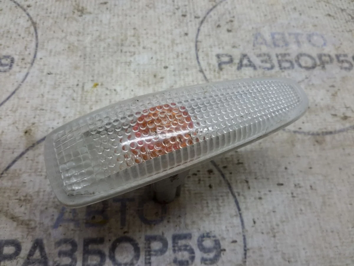 Повторитель в крыло Mitsubishi Lancer X (2007—2010)