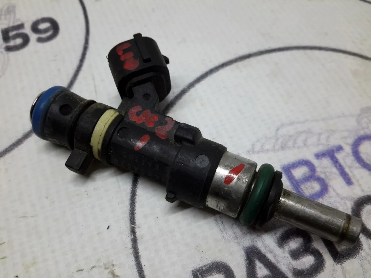 Форсунка топливная Mitsubishi Lancer X (2007—2010)