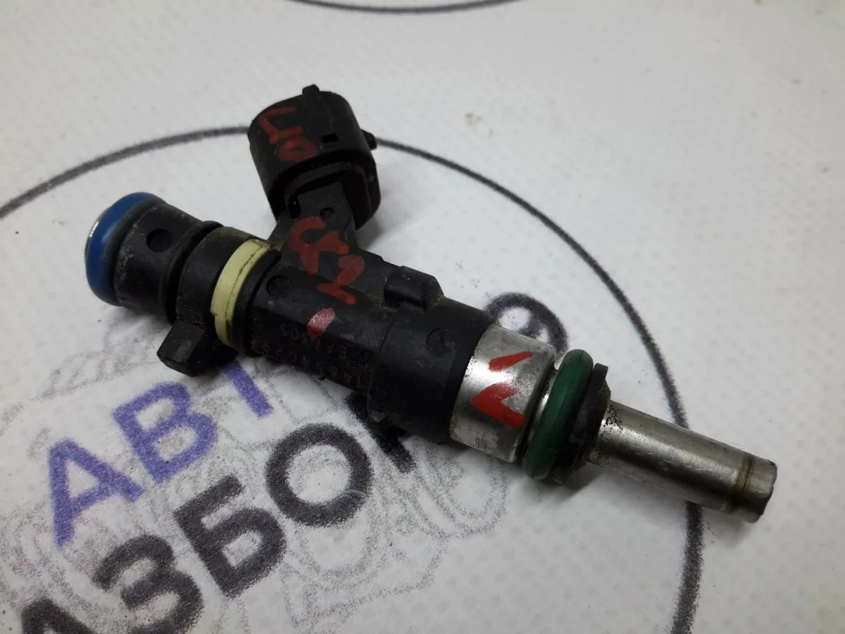 Форсунка топливная Mitsubishi Lancer X (2007—2010)