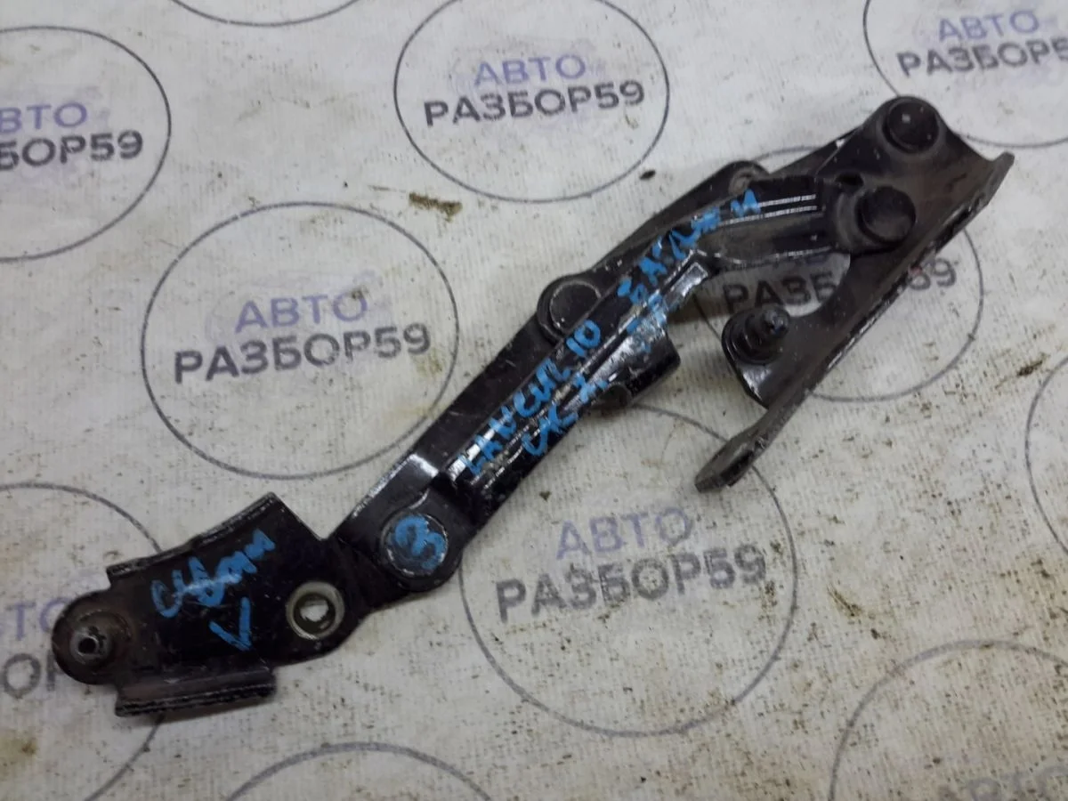 Петля багажника Mitsubishi Lancer X (2007—2010)