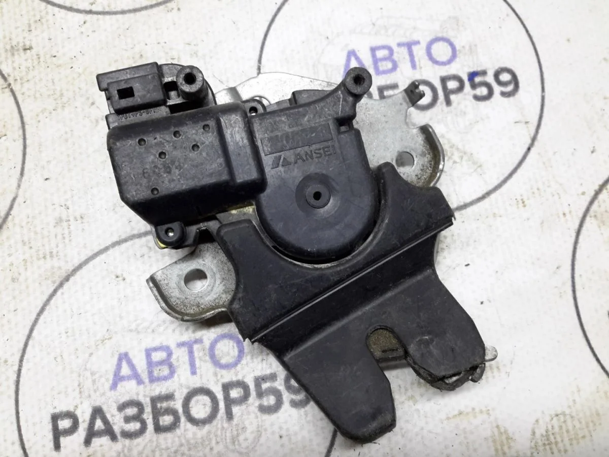 Замок багажника Mitsubishi Lancer X (2007—2010)