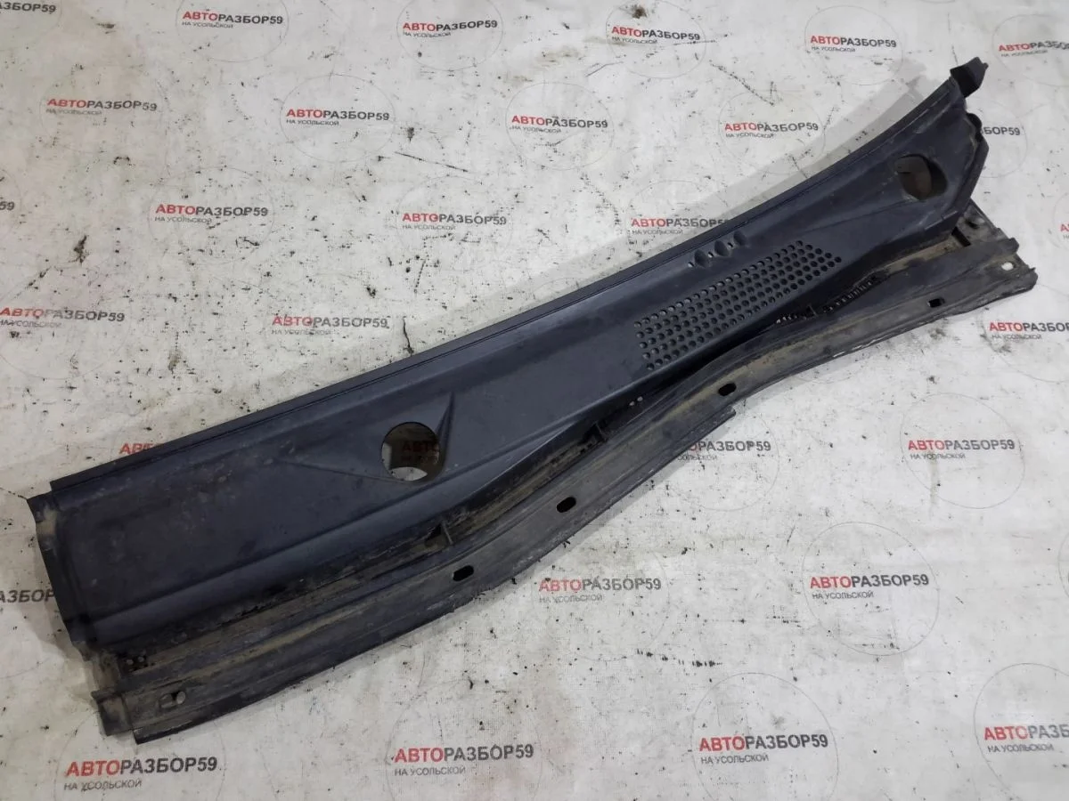 Жабо Mitsubishi L200 IV рестайлинг (2013—2015)