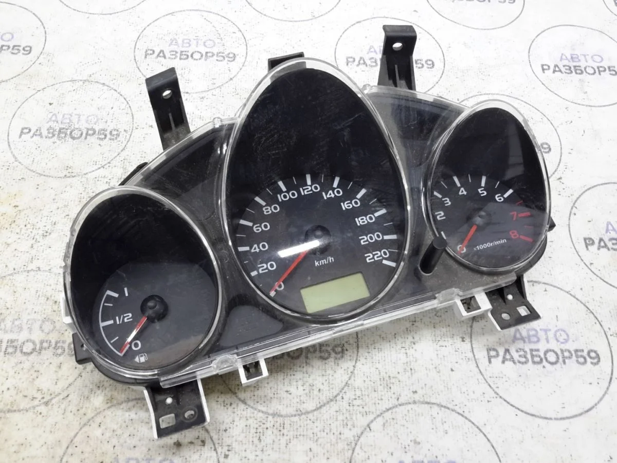 Панель приборов Mitsubishi Colt Z30 (2002—2012)