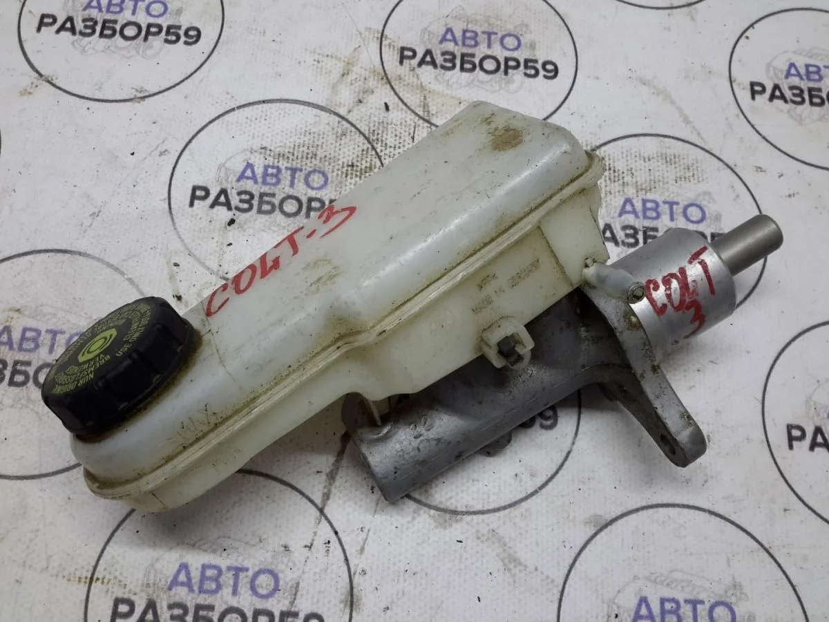 Главный тормозной цилиндр Mitsubishi Colt Z30 (2002—2012)