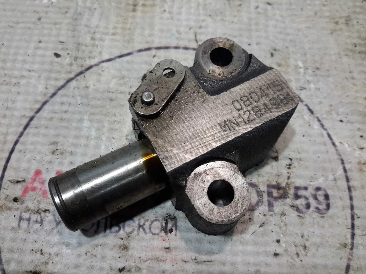 Натяжитель цепи Mitsubishi Colt Z30 (2002—2012)