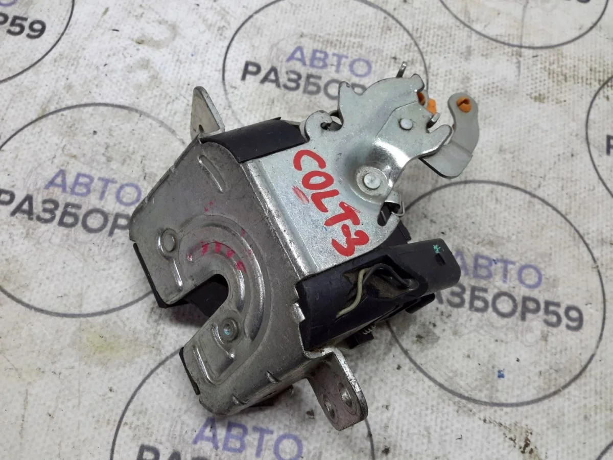 Замок багажника Mitsubishi Colt Z30 (2002—2012)