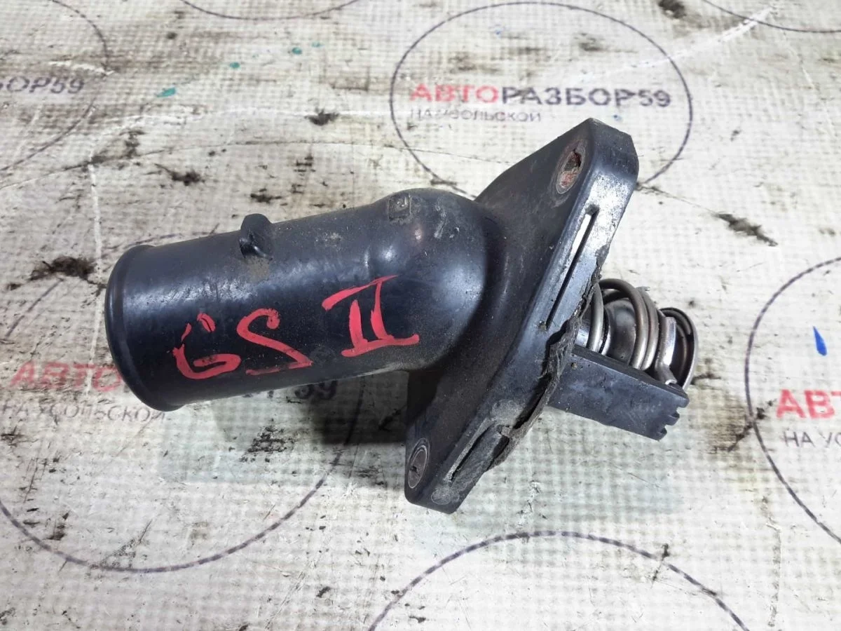 Фланец термостата Lexus GS III рестайлинг (2007—2011)