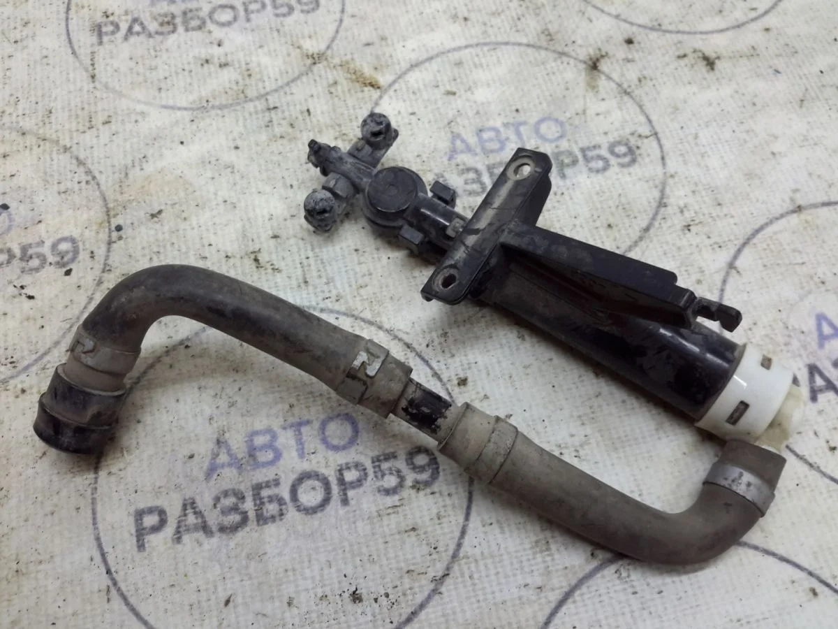 Форсунка омывателя фары Lexus GS III рестайлинг (2007—2011)