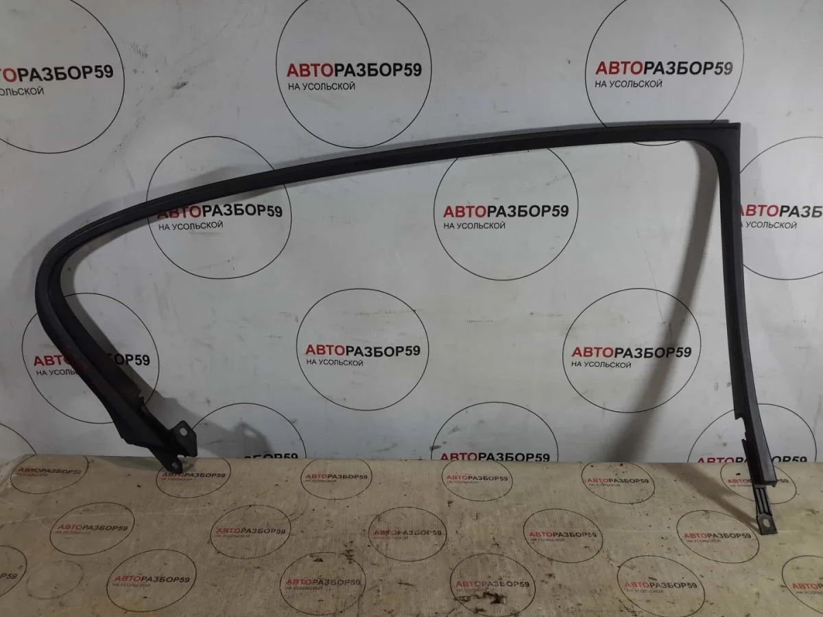 Обшивка двери задней левой Lexus GS III рестайлинг (2007—2011)