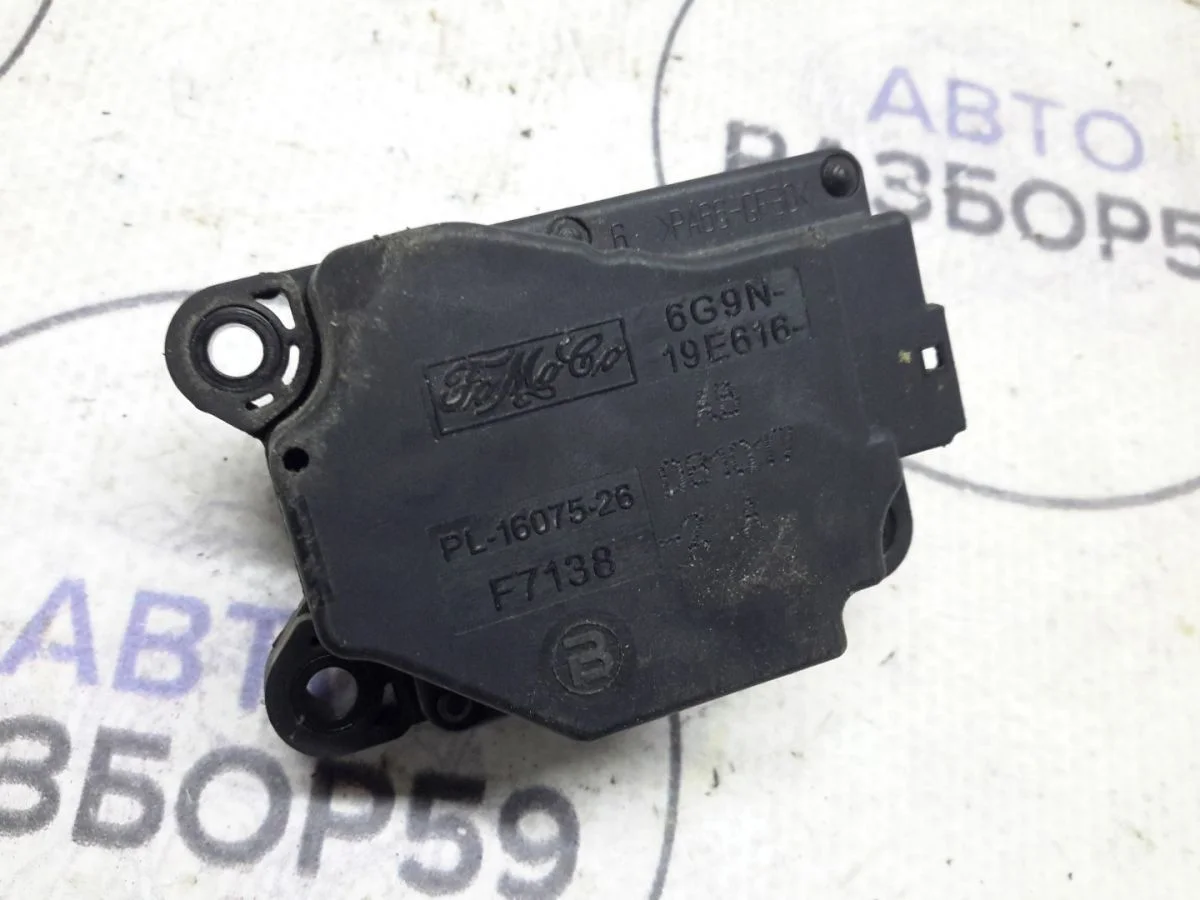 Сервопривод отопителя Land Rover Freelander II рестайлинг 2 (2012—2014)