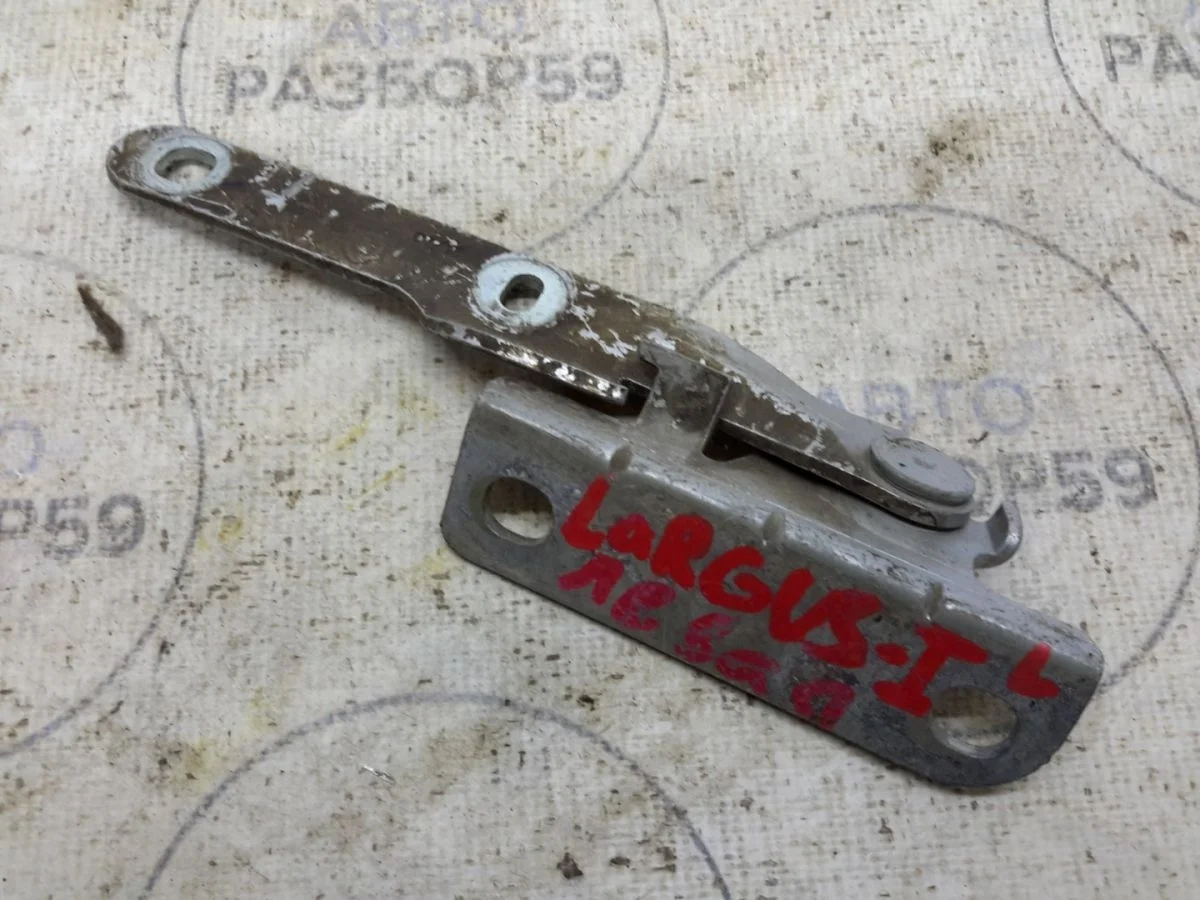 Петля капота ВАЗ (LADA) Largus I (2012—2021)