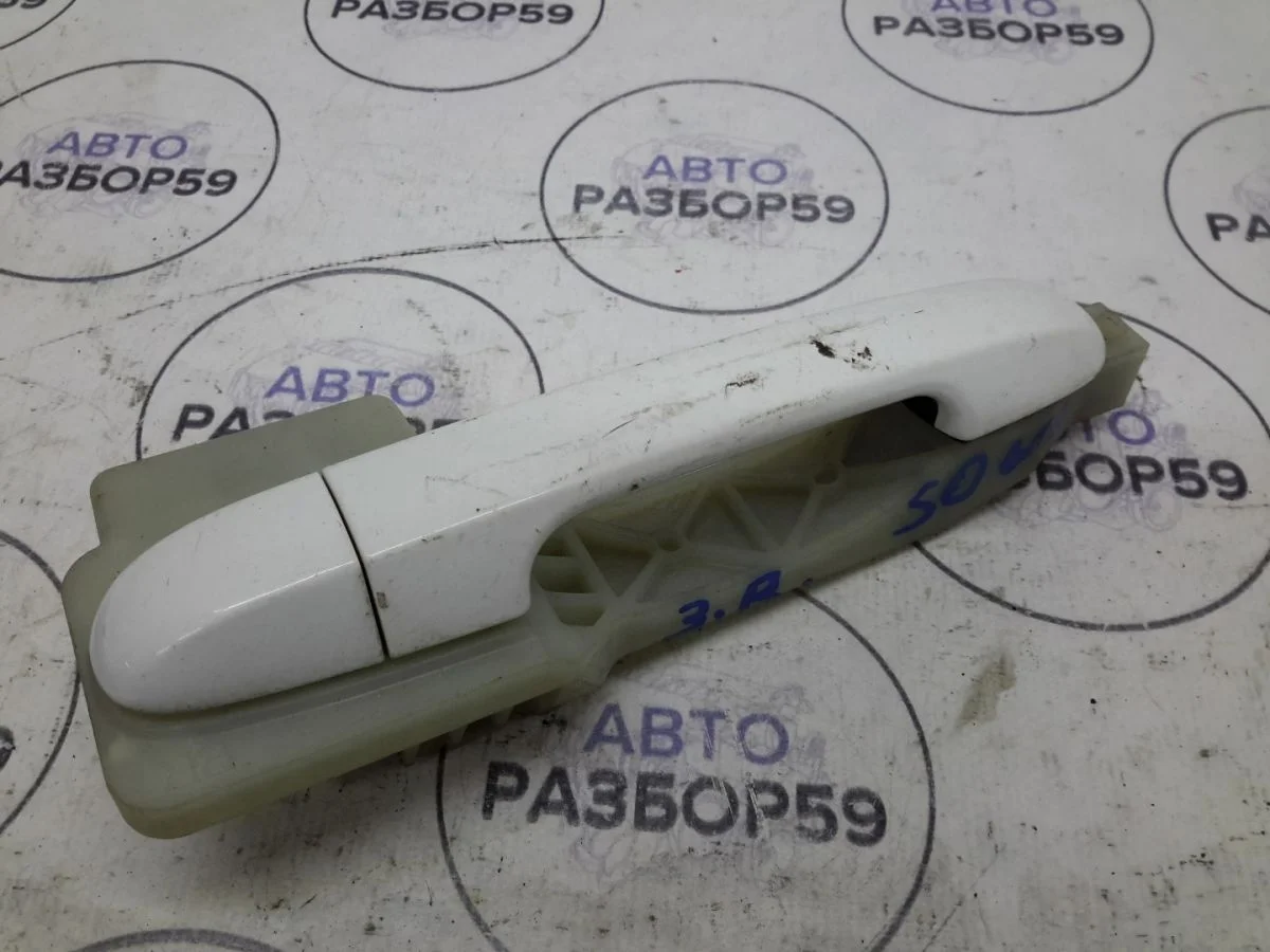 Ручка двери наружная Kia Soul I (2008—2011)