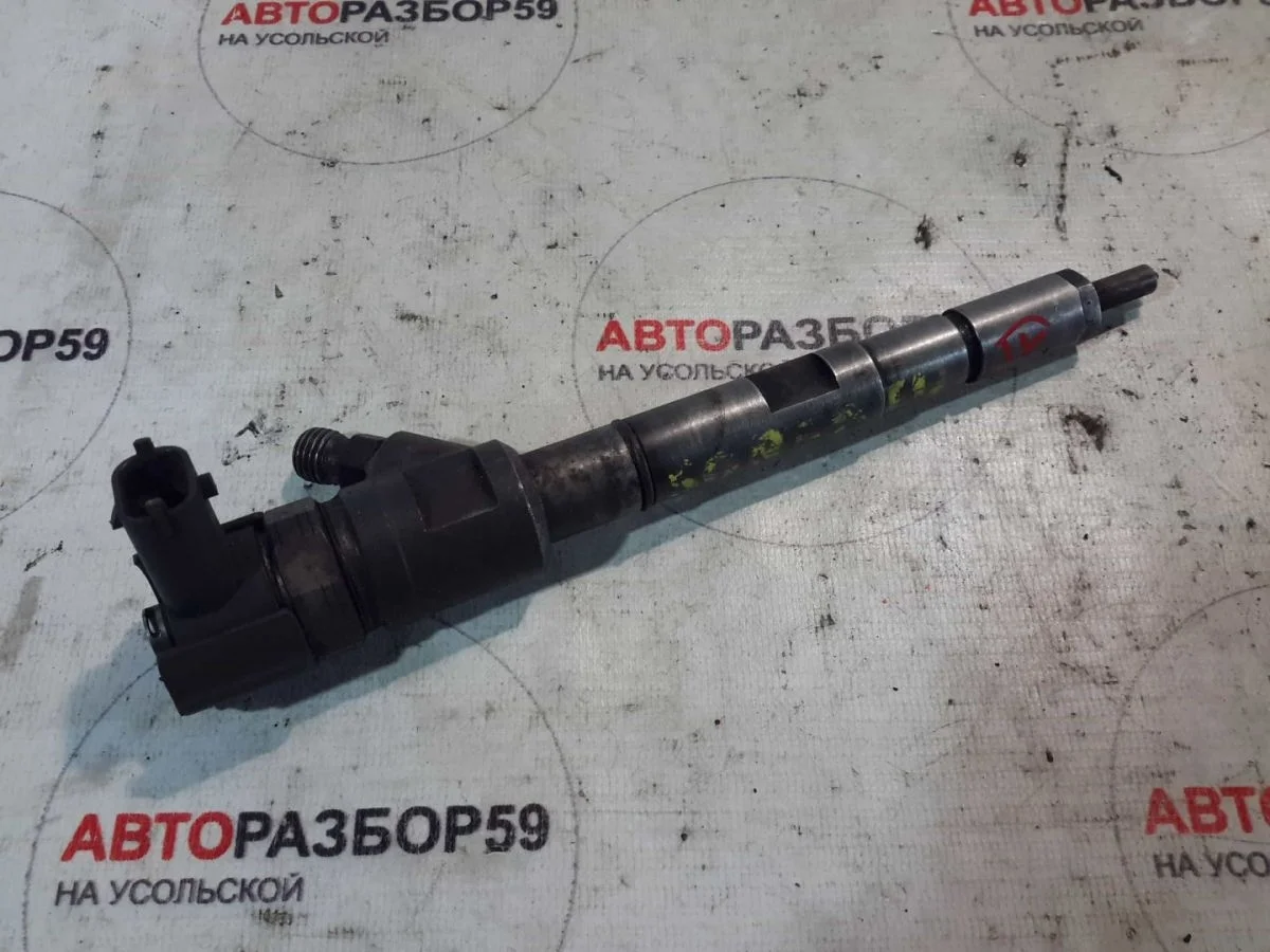 Форсунка топливная Kia Sorento I (2002—2006)