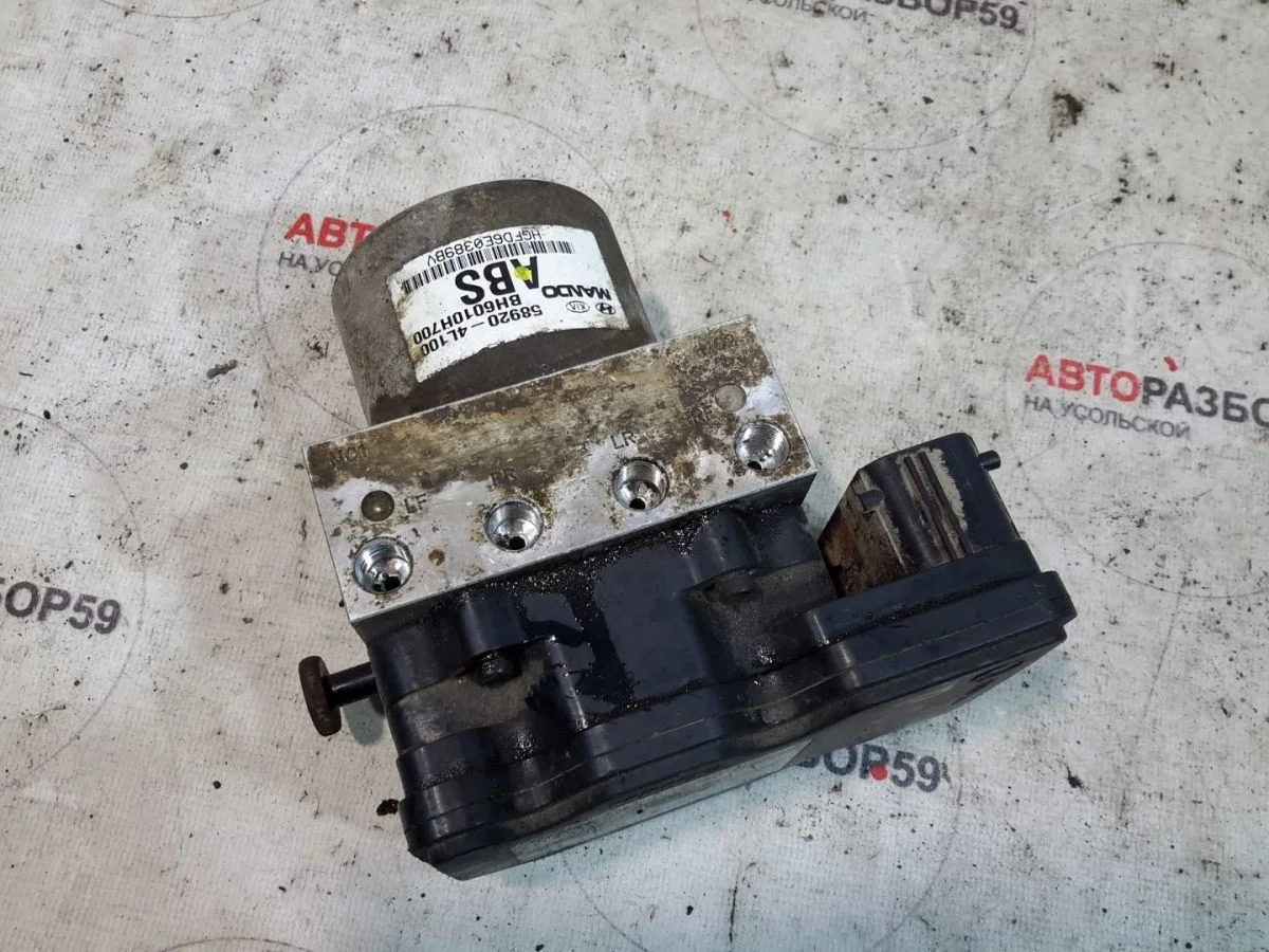 Блок ABS Kia Rio III рестайлинг (2015—2017)