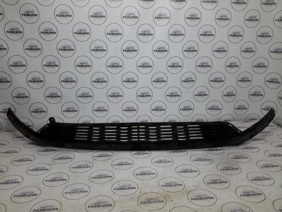 Решетка переднего бампера Kia Rio III (2011—2015)