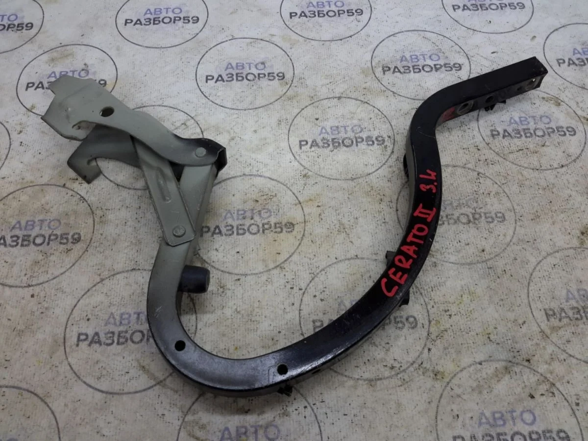 Петля багажника Kia Cerato II (2008—2013)