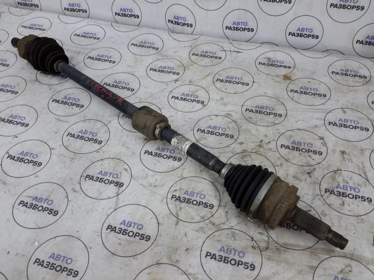 Привод передний правый Kia Ceed ED рестайлинг (2010—2012)