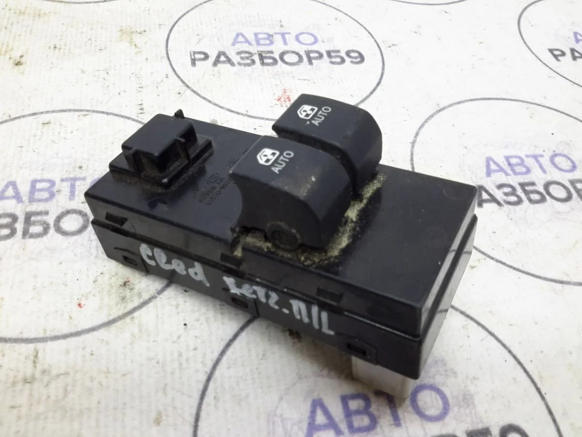 Блок стеклоподъемников Kia Ceed ED рестайлинг (2010—2012)