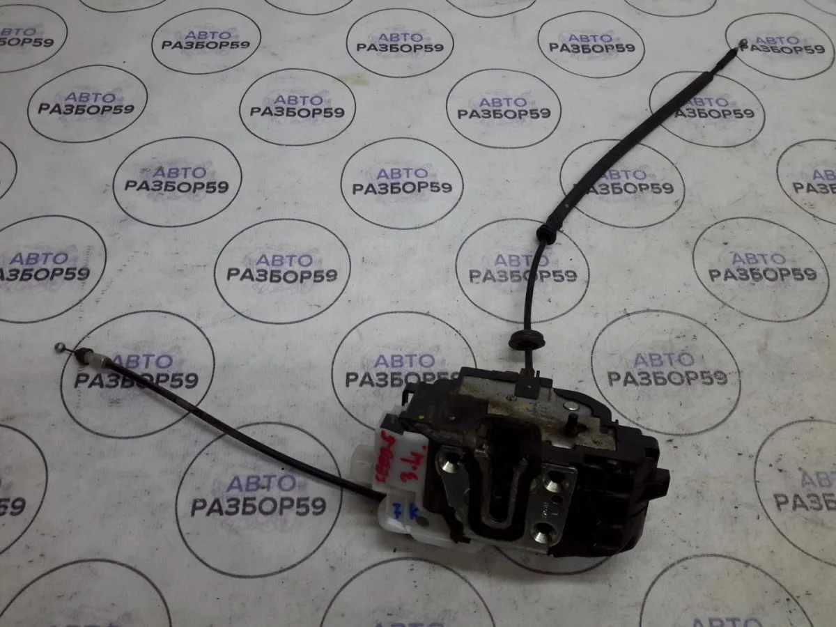 Замок задний левый Kia Ceed ED рестайлинг (2010—2012)