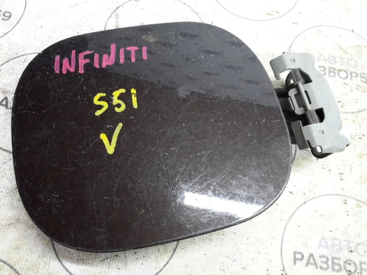 Лючок бензобака Infiniti QX70 I (2013—2018)