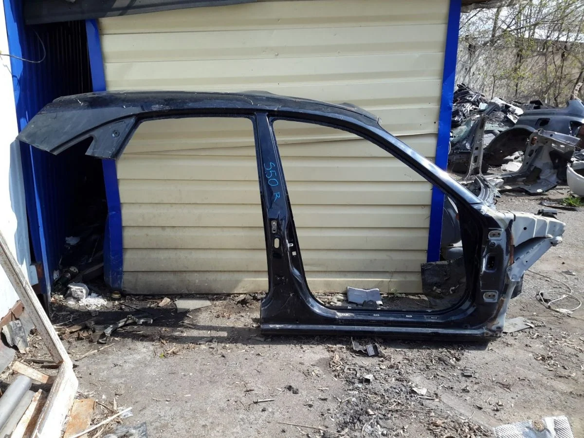 Порог правый Infiniti FX35 I (2002—2006)