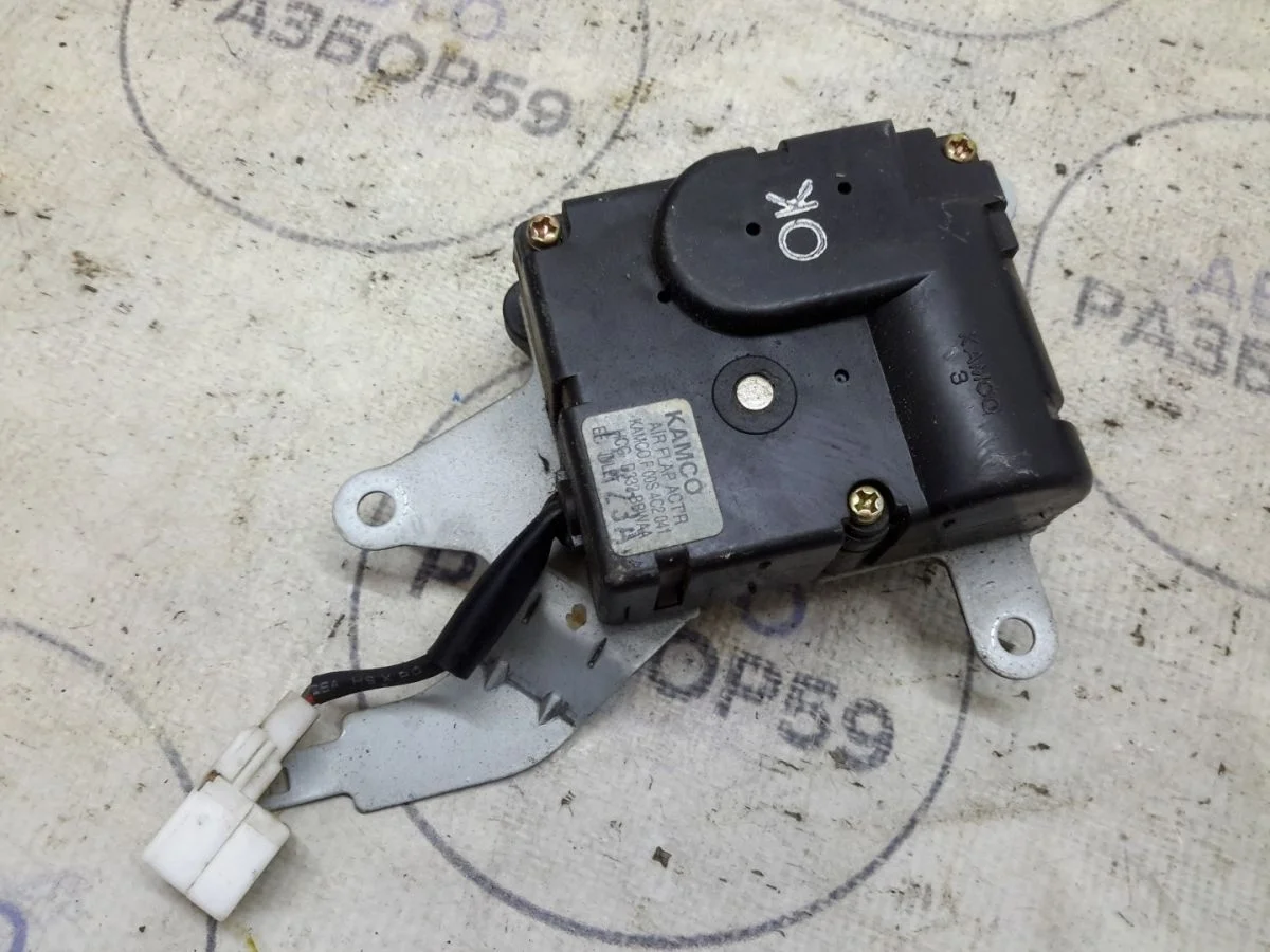 Сервопривод отопителя Hyundai Sonata IV рестайлинг (2001—2012)