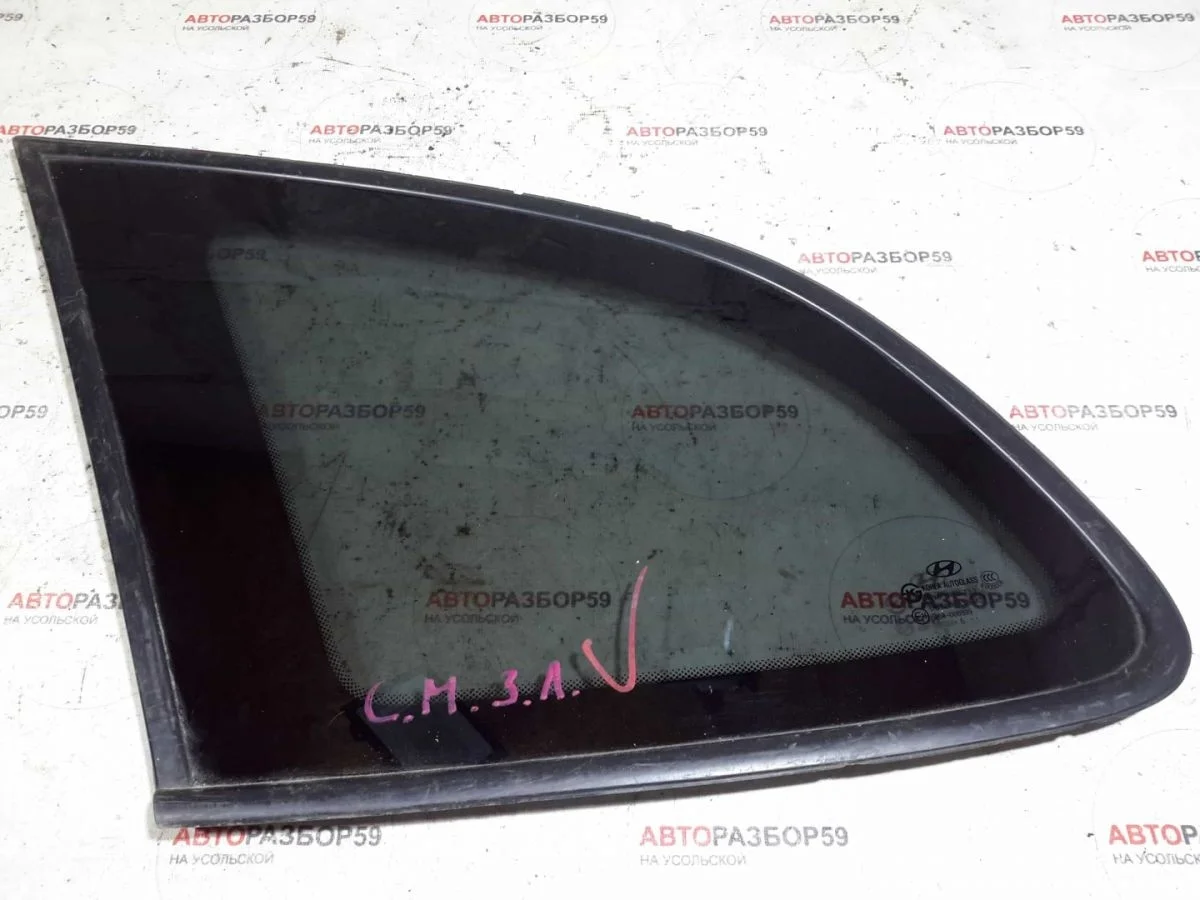 Форточка задняя левая Hyundai Santa Fe I (2000—2012)