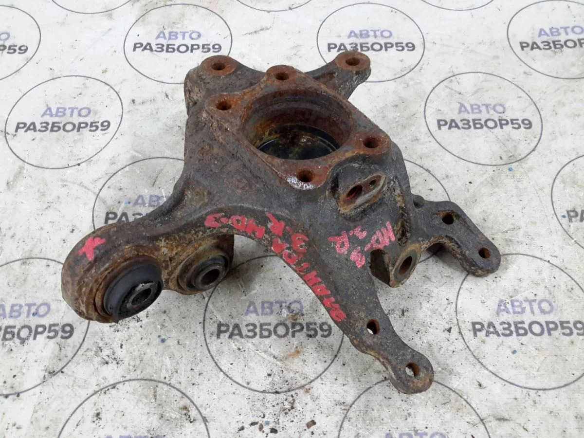 Кулак задний правый Hyundai Elantra V (2010—2014)