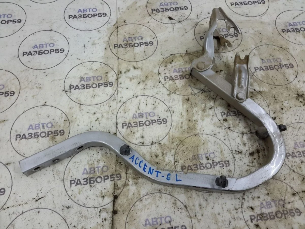 Петля багажника Hyundai Accent II (1999—2012)