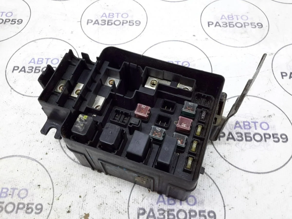 Блок предохранителей Honda Integra SJ I (1996—2001)