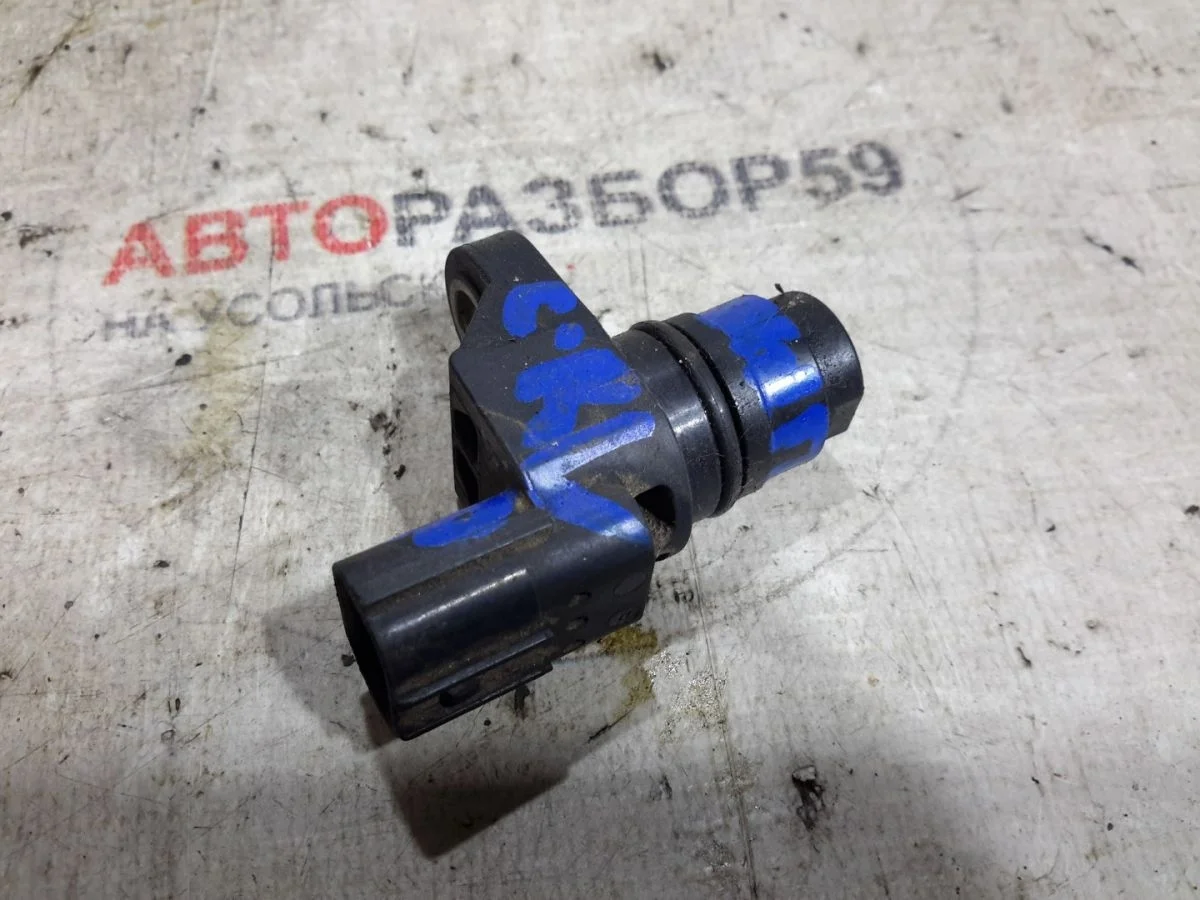 Датчик распредвала Honda CR-V III (2006—2009)