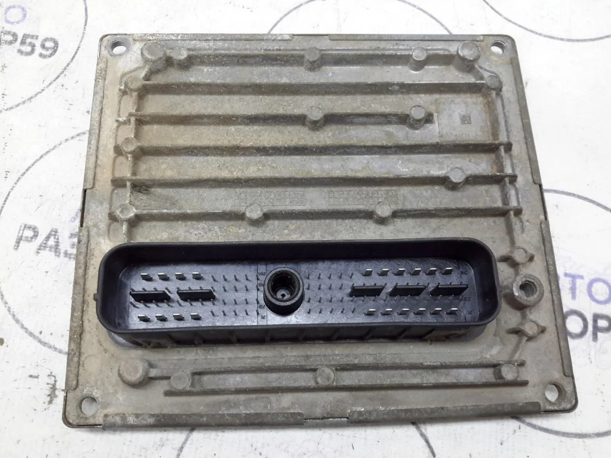 Блок управления двигателем Ford Fusion I (2002—2005)