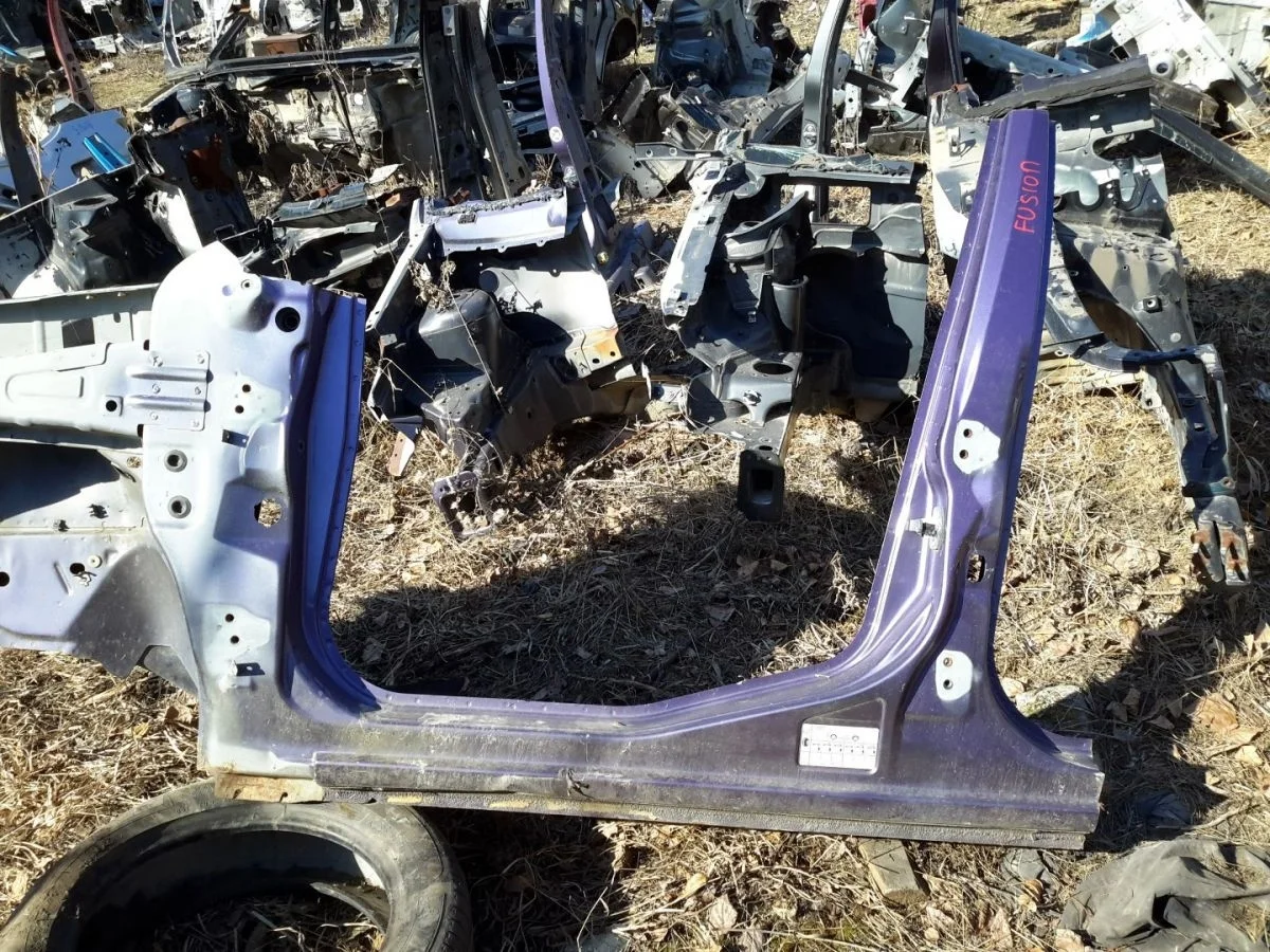 Порог левый Ford Fusion I (2002—2005)