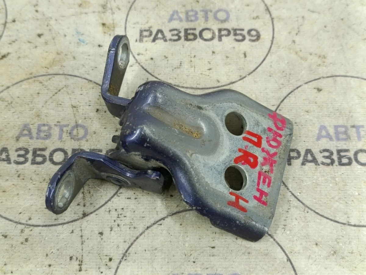 Петля двери Ford Fusion I (2002—2005)