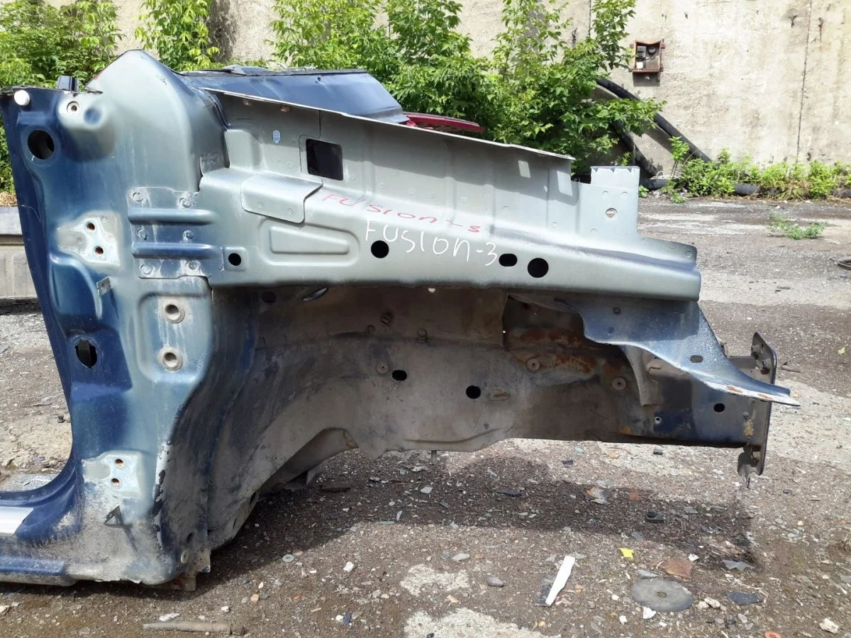 Лонжерон правый Ford Fusion I (2002—2005)