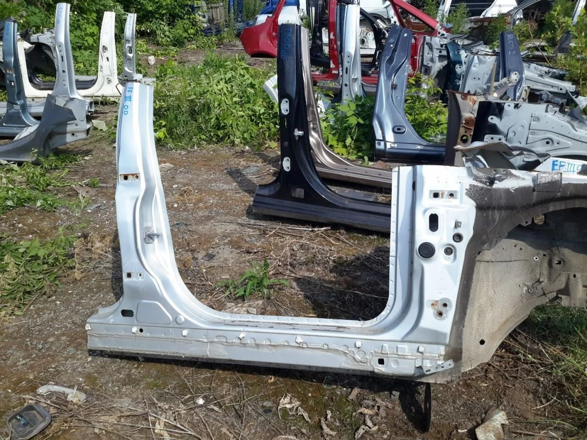 Порог правый Ford Focus III рестайлинг (2014—2019)