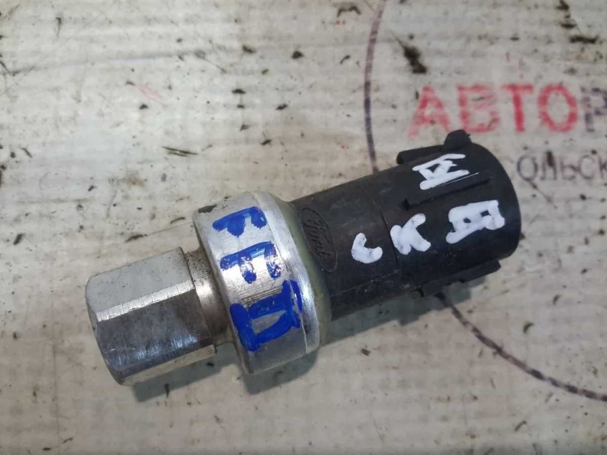 Датчик кондиционера Ford Focus II (2005—2008)