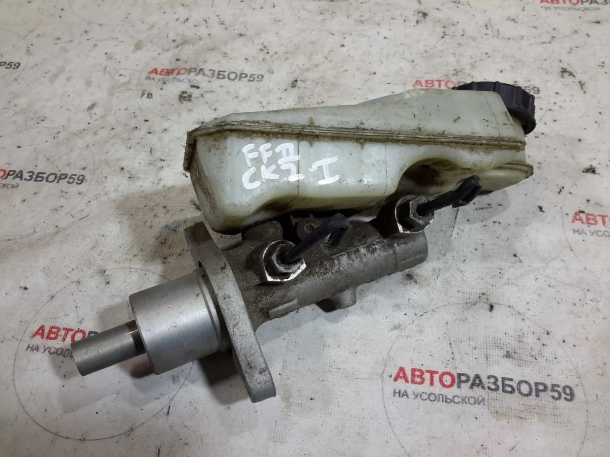 Главный тормозной цилиндр Ford Focus II (2005—2008)