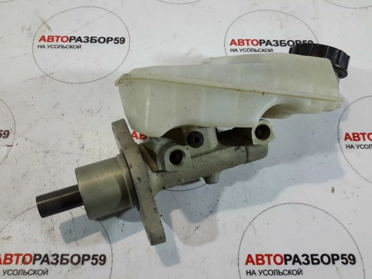 Главный тормозной цилиндр Ford Focus II (2005—2008)